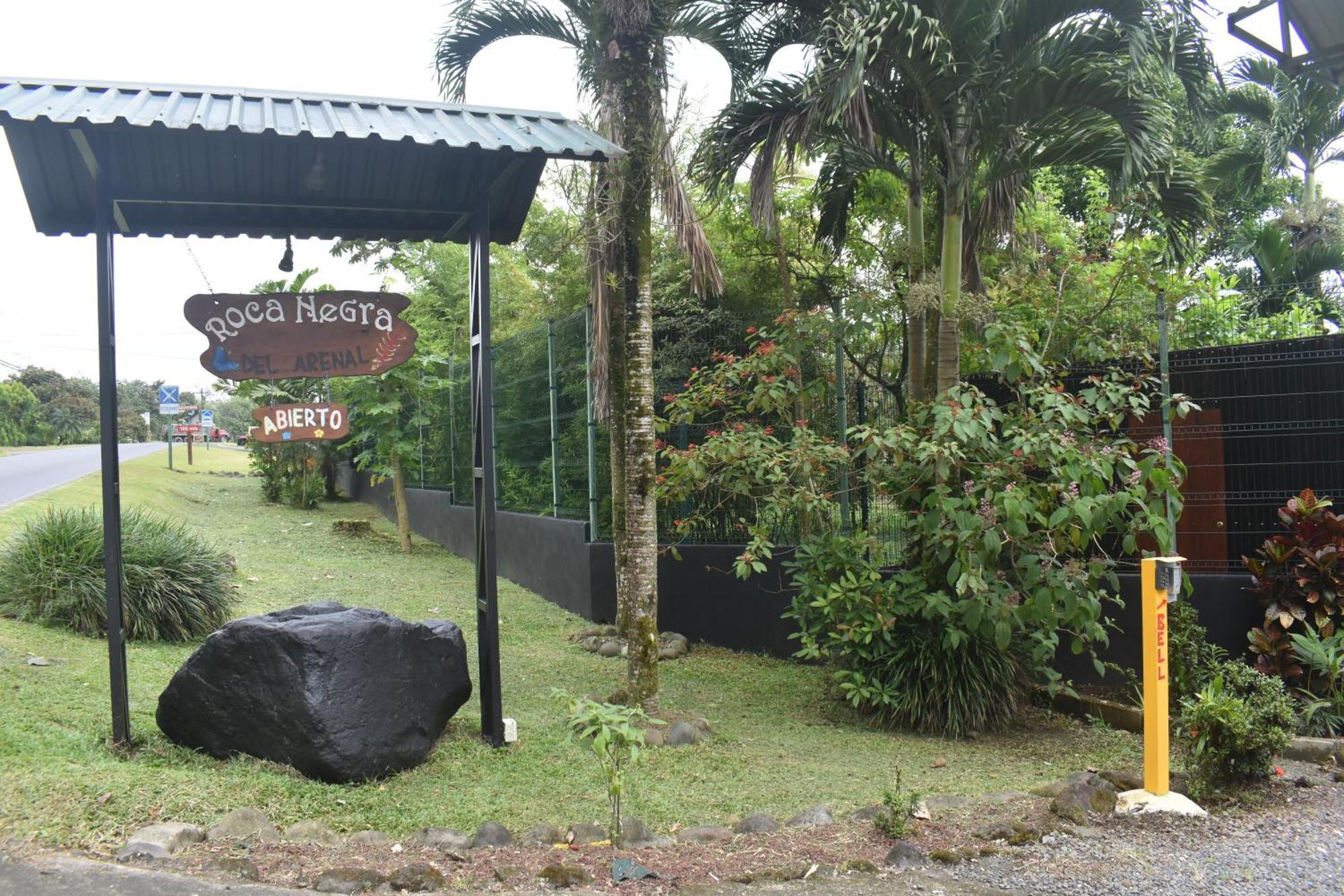 Hotel Roca Negra Del Arenal La Fortuna Kültér fotó