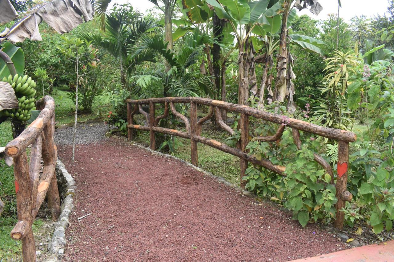 Hotel Roca Negra Del Arenal La Fortuna Kültér fotó